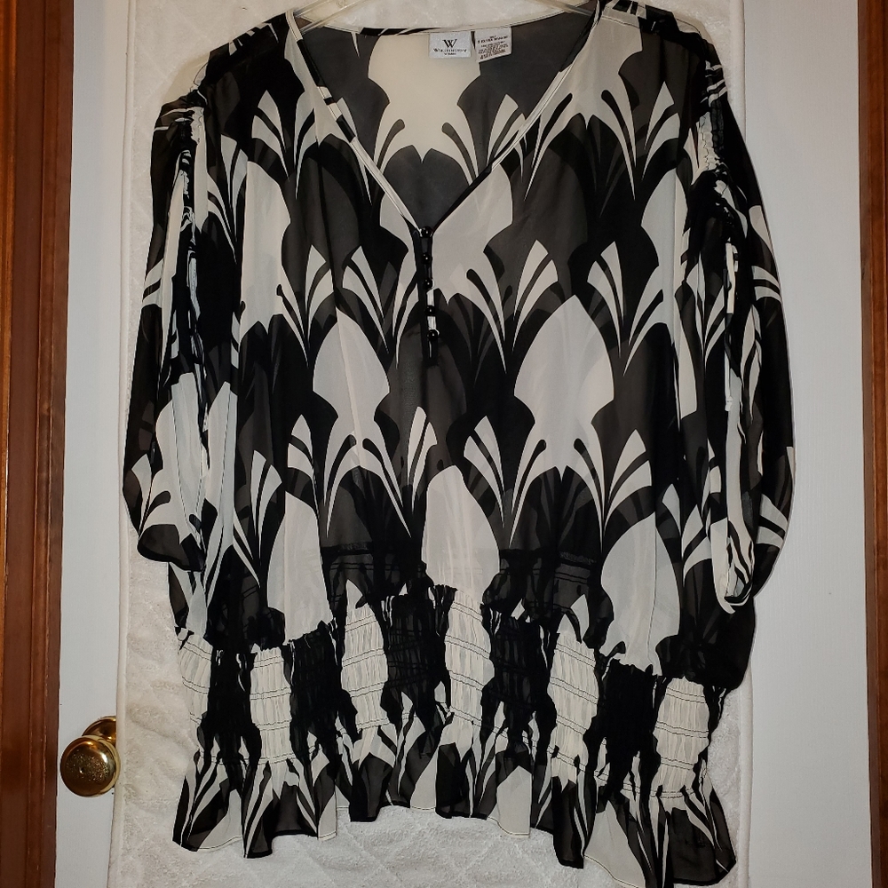 3x Worthington Short Sleeve black and white Pullover top blouse